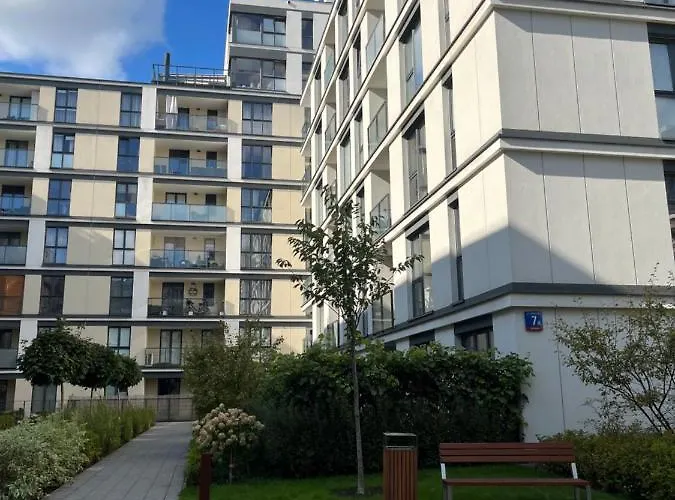 Pensjonat Near Airport Cybernetyki Warszawa