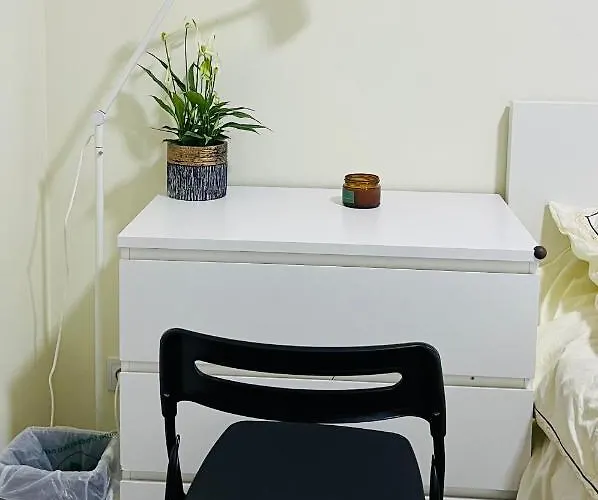 Pensjonat Near Airport Cybernetyki